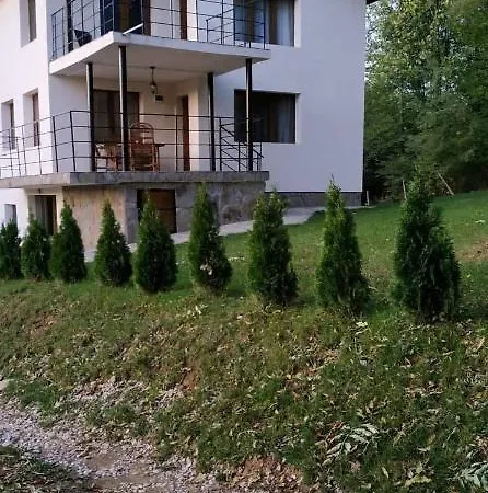 отдих Otdih * Apriłci